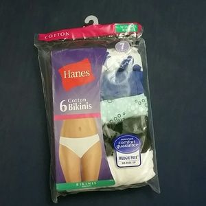 Hanes Bikini Underwear 5/6 Pairs New in Package